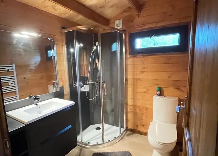 Dans Les Bois Parigné-lʼÉvêque